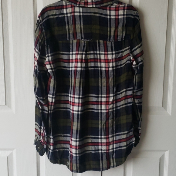 AE Plaid Top - Picture 3 of 3